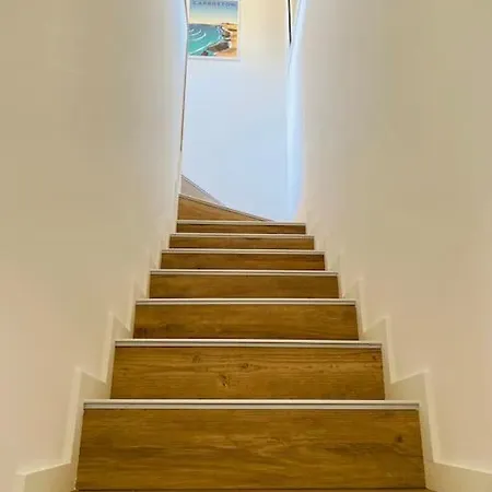 Logement Entier - Neuve T4 150m2